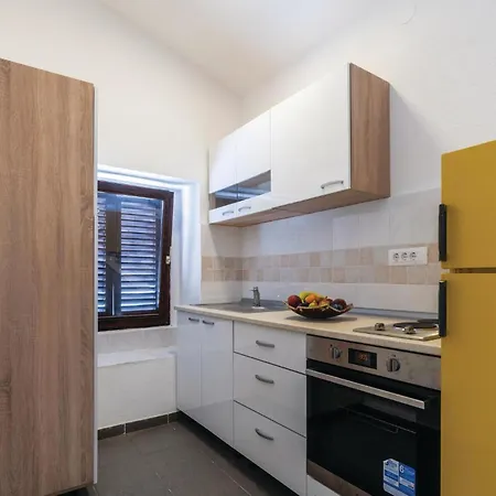 Apartment Pet Friendly In With Wifi
